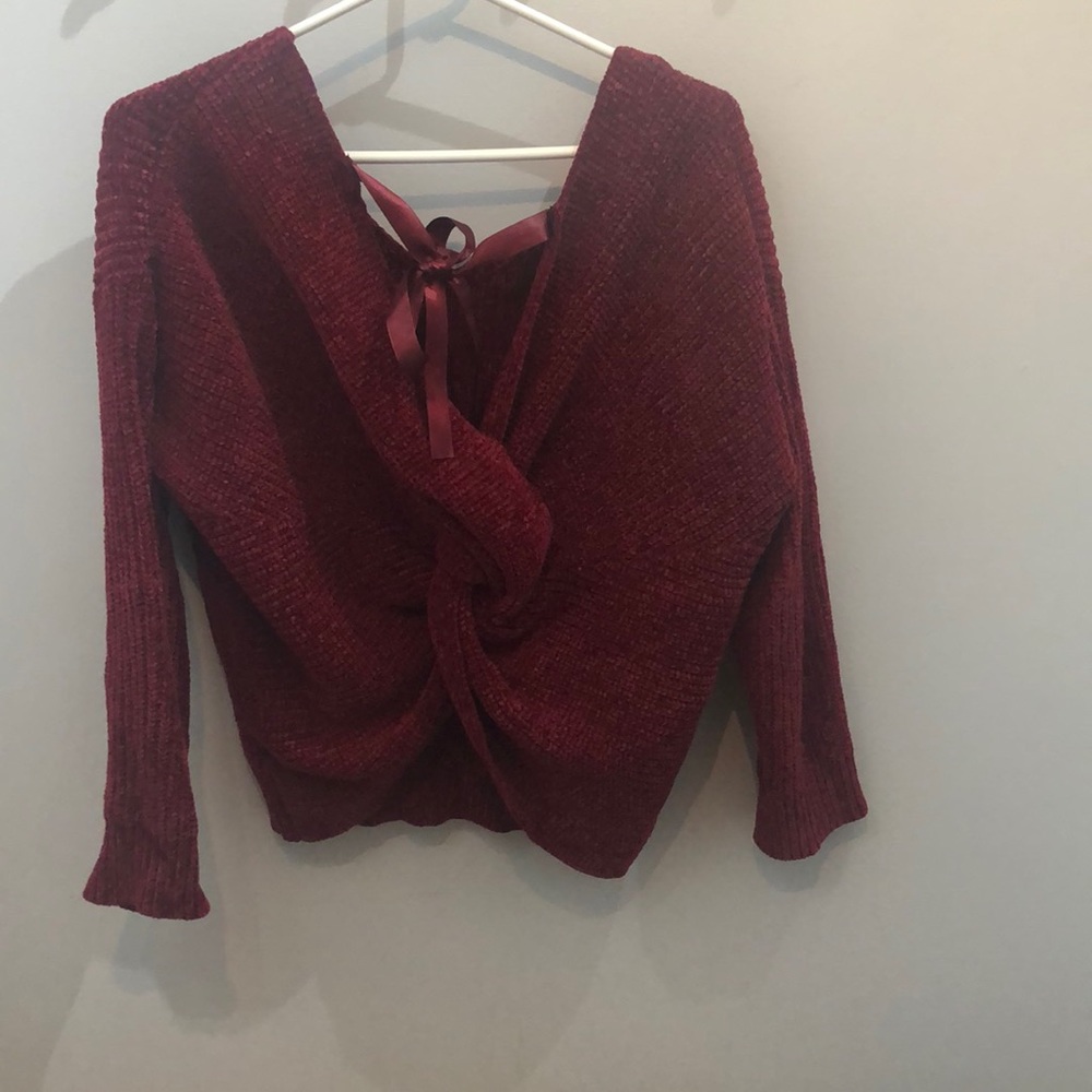 Extremely soft red sweater - Picture 2 of 5